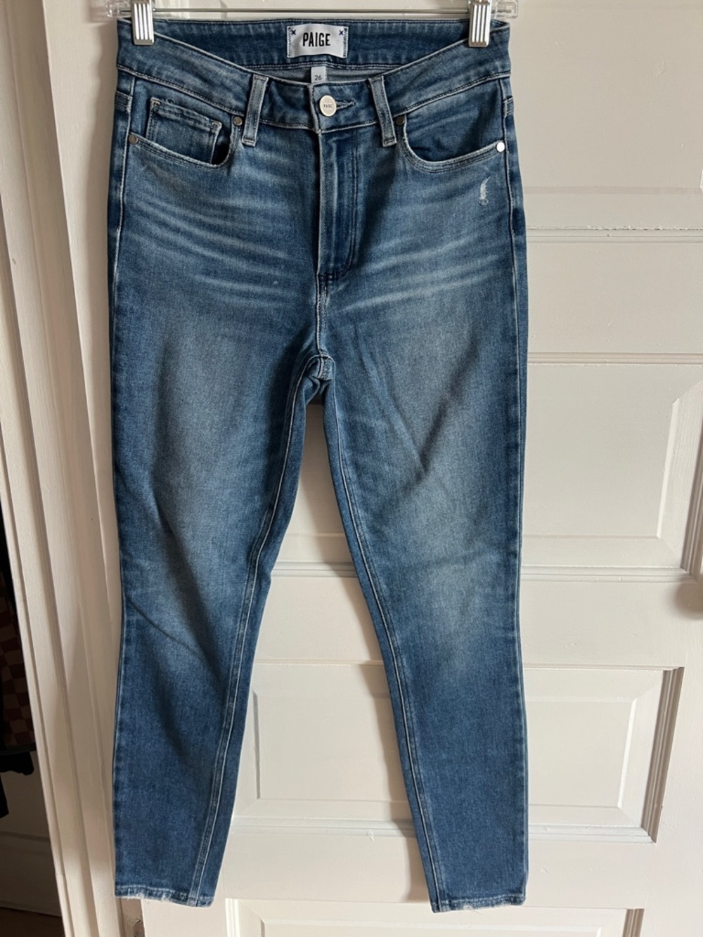 PAIGE Slim Women's Jeans - Faded Medium Blue Wash